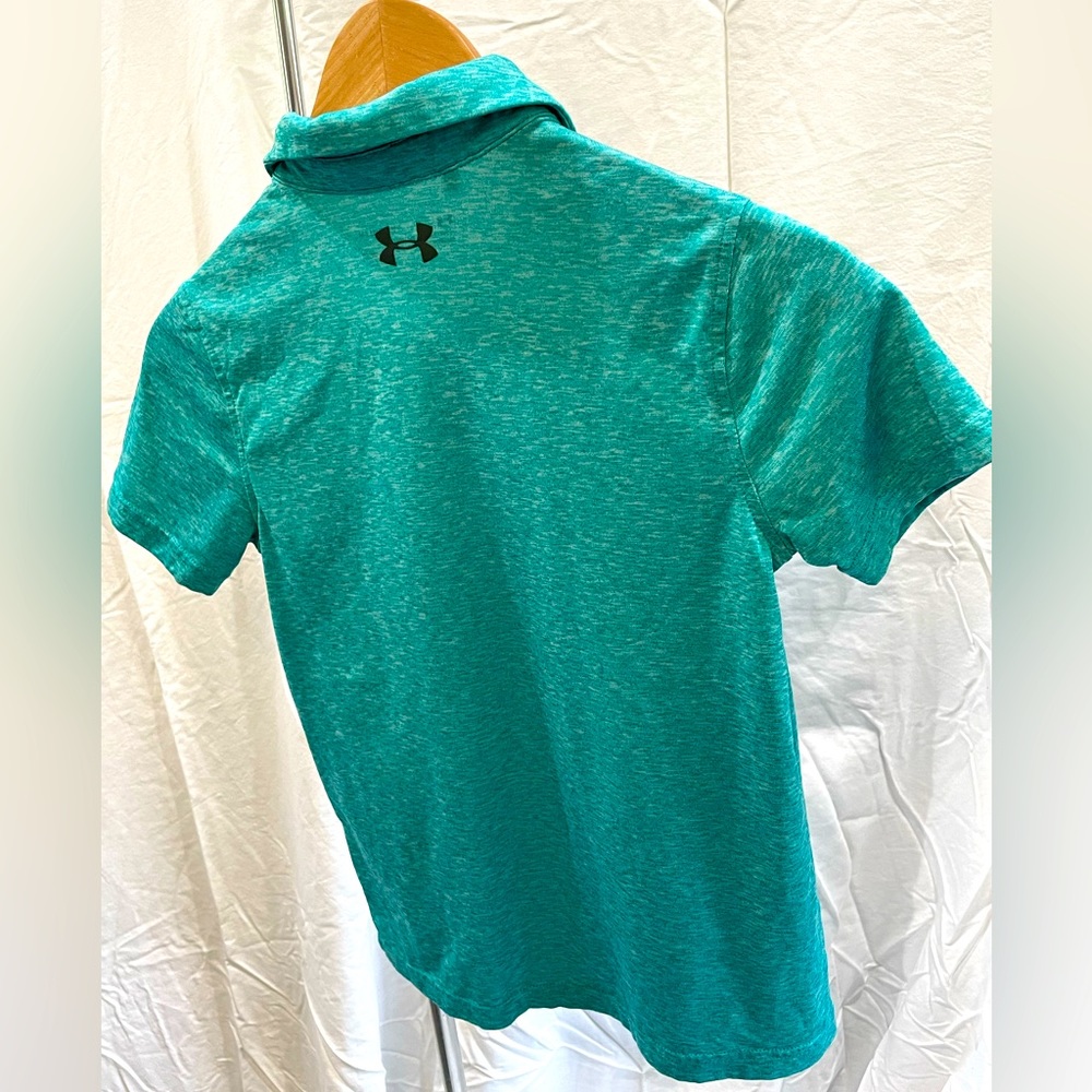 Under Armor Youth Medium  Polo